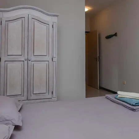 Lovely 3bd Flat With Parking And Sea View By Flаt Manаger Apartament