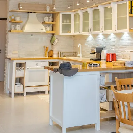 Lovely 3bd Flat With Parking And Sea View By Flаt Manаger Lejlighed *