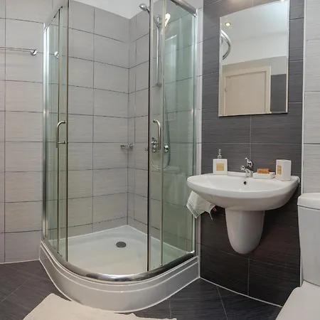 Lovely 3bd Flat With Parking And Sea View By Flаt Manаger * Chernomorets