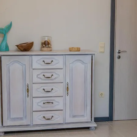 Lovely 3bd Flat With Parking And Sea View By Flаt Manаger * Czernomorec