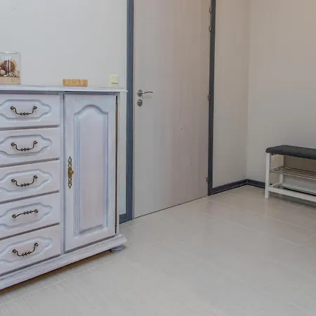 Lovely 3bd Flat With Parking And Sea View By Flаt Manаger Apartment