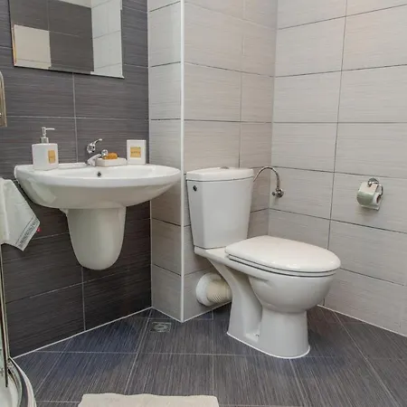 Apartment Lovely 3bd Flat With Parking And Sea View By Flаt Manаger *