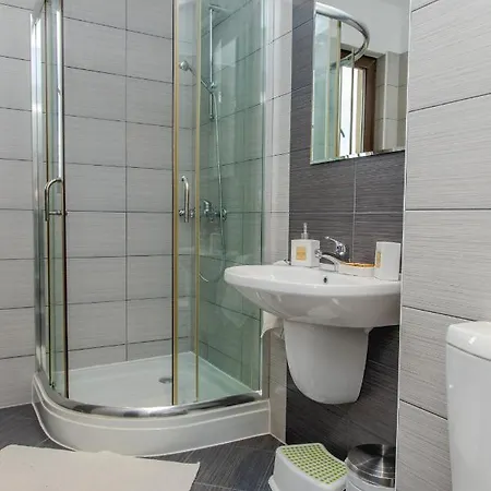 Lovely 3bd Flat With Parking And Sea View By Flаt Manаger Apartment Chernomorets