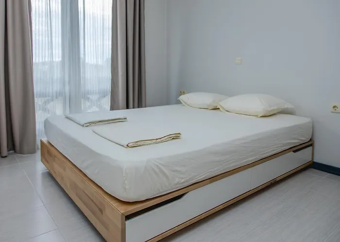 Apartamento Lovely 3bd Flat With Parking And Sea View By Flаt Manаger *