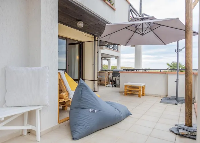 Lovely 3bd Flat With Parking And Sea View By Flаt Manаger Apartamento Chernomorets