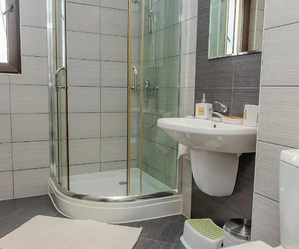 Lovely 3bd Flat With Parking And Sea View By Flаt Manаger Apartamento