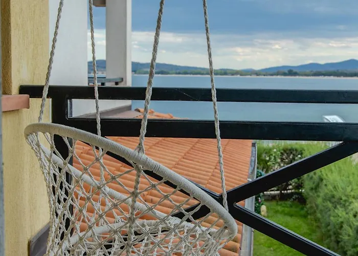 Lovely 3bd Flat With Parking And Sea View By Flаt Manаger Apartamento