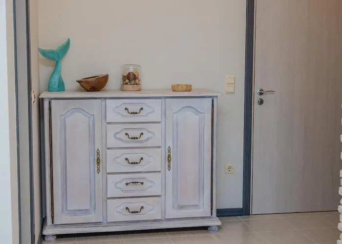 Lovely 3bd Flat With Parking And Sea View By Flаt Manаger * Chernomorets